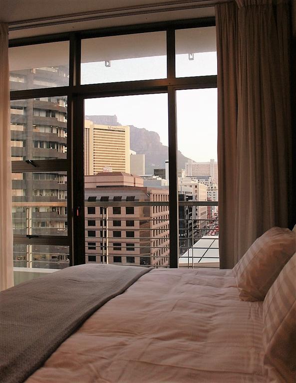 Full Power, Long Stay Rates, Walk To V&A Waterfront, Fibre Wifi, Gym & Pool Cape Town Exterior foto